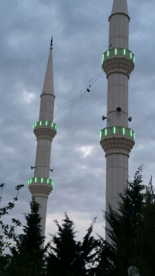  minare kandilleri